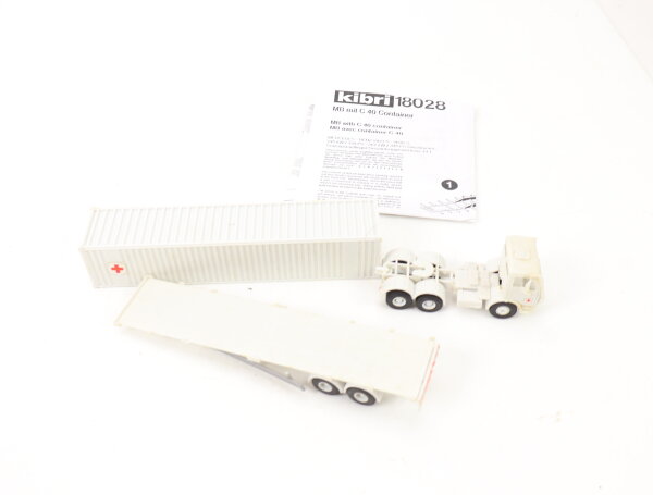 Kibri H0 18028 Modellauto LKW MB Sattelzug mit C40 UN Container 1:87 - gebaut