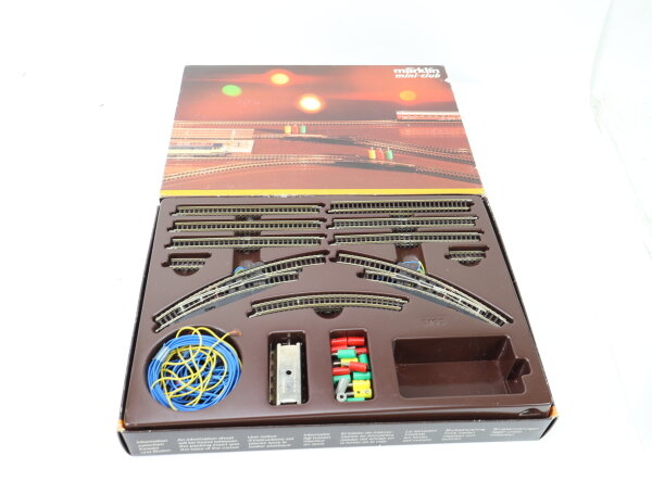 Märklin Spur Z 8193 Gleiserweiterungsset T2 mit elektr. Bogenweichen / OVP