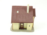 Faller H0 131303 Gebäude Wohnhaus mit Anbau und Dachterrasse - gebaut