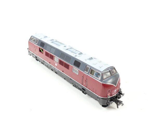 Fleischmann H0 4235 Diesellok rot-grau BR 221 131-6 DB
