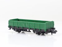 Minitrix N  Güterwagen Niederbordwagen grün