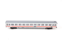 Minitrix N Personenwagen 2. Klasse 21-94 661-0 DB
