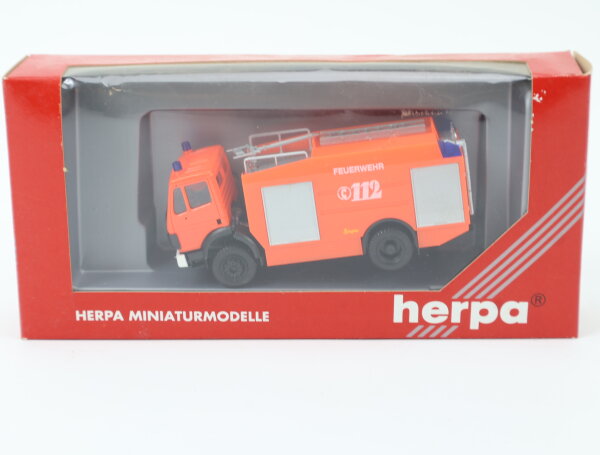 Herpa H0 042925 Modellauto Tanklöschfahrzeug MB SK TLF 24/48 Leuchtrot