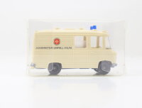 Wiking H0 Modellauto Rettungswagen MB L 406 "Johanniter" creme 1:87