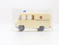 Wiking H0 Modellauto Rettungswagen MB L 406 "Johanniter" creme 1:87
