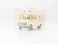 Wiking H0 Modellauto Rettungswagen MB L 406 "Johanniter" creme 1:87