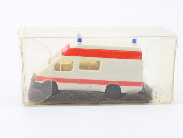 Praline H0 3744 Modellauto PKW Ford Transit Hochdach Notarzt OVP