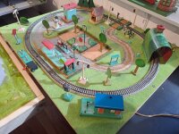Märklin Issmayer u.a. H0 0 Tischeisenbahn m. M-Gleis...