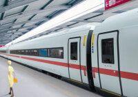 Märklin H0 43724 Ergänzungswagen-Set zum ICE 4 1:87