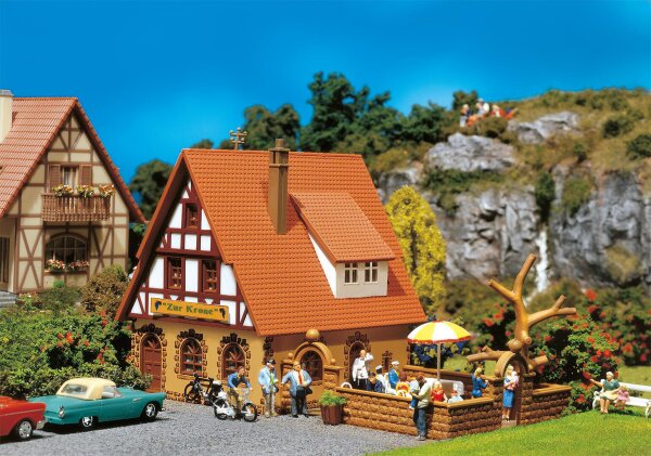 Faller H0 130314 Gebäude-Bausatz Gasthaus Zur Krone Fachwerkhaus 1:87