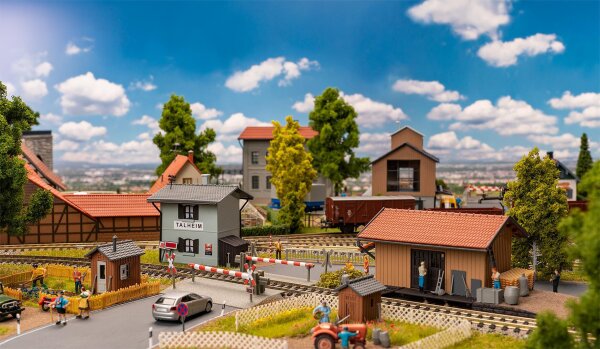 Faller H0 190141 Gebäude-Bausatz 5-tlg. Aktions-Set ,,Am Bahnübergang 1:87