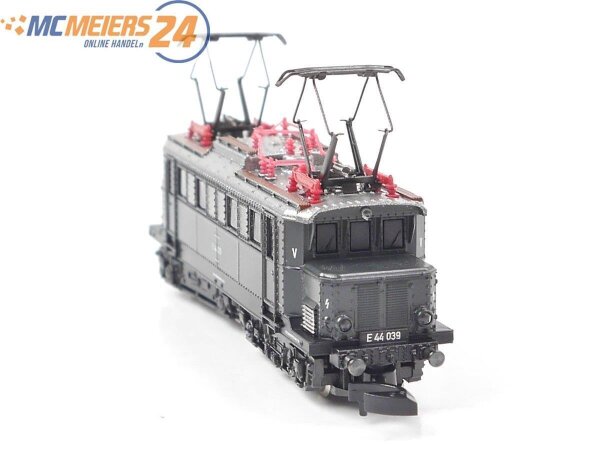 Märklín Mini-Club 8843 DB 111 Electric Locomotive Train Z Marklin