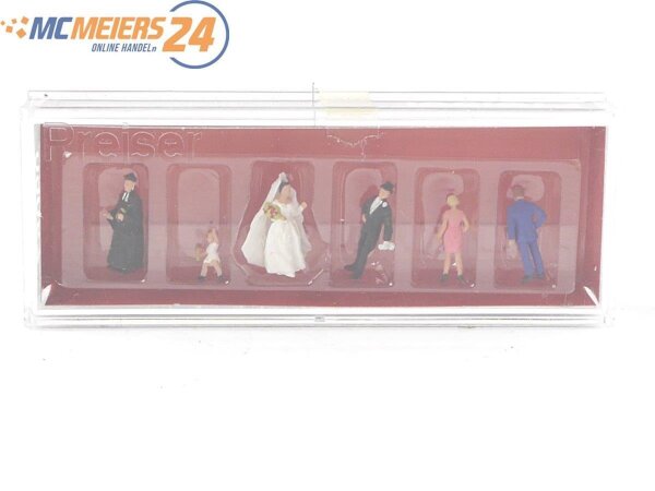 Preiser N 09057 Figuren-Set 6-tlg. "Brautpaar mit Pastor Kind Mann Frau" 1:160