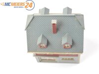 Spur H0 Gebäude Haus Stadthaus mit Ladenzeile b