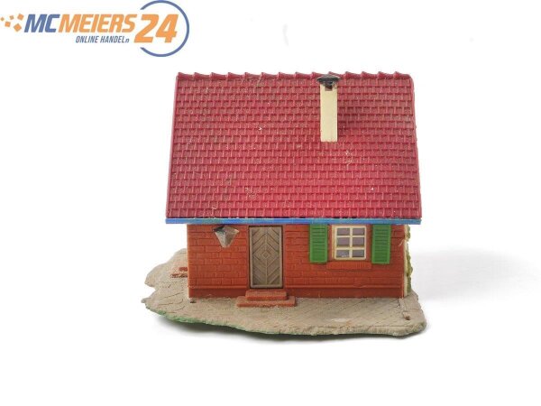 Spur H0 Gebäude Haus Wohnhaus Einfamilienhaus / Licht