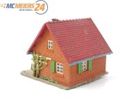 Spur H0 Gebäude Haus Wohnhaus Einfamilienhaus / Licht