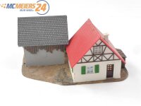 Vollmer ? H0 Diorama Gebäude Wohnhaus Hof mit Schuppen Stallung Scheune