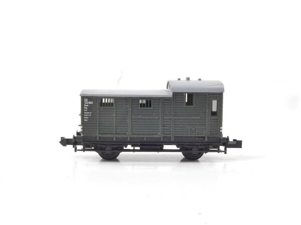 Minitrix N Güterwagen Güterzugbegleitwagen Packwagen 122 861 DB