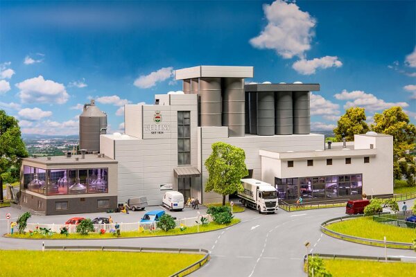 Faller H0 130815 Gebäude Brauerei Veltins