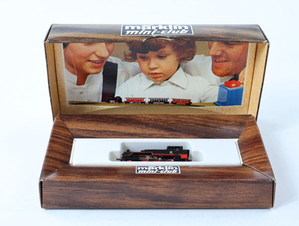 Märklin Z 8895 Dampflok Tenderlok BR 74 701 DB