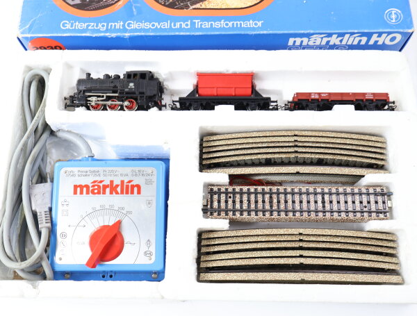 Märklin H0 2930 Startset 16-tlg. Dampflok BR 89 DB + Güterwagen + M-Gleis +Trafo