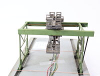 Brawa H0  N 1151 elektrischer Kran Containerkran Container Terminal