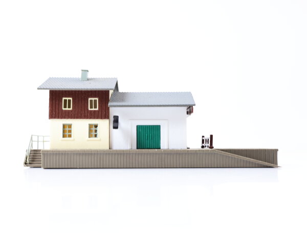 Vero TT 58310 Gebäude Bahnhof Güterbahnhof