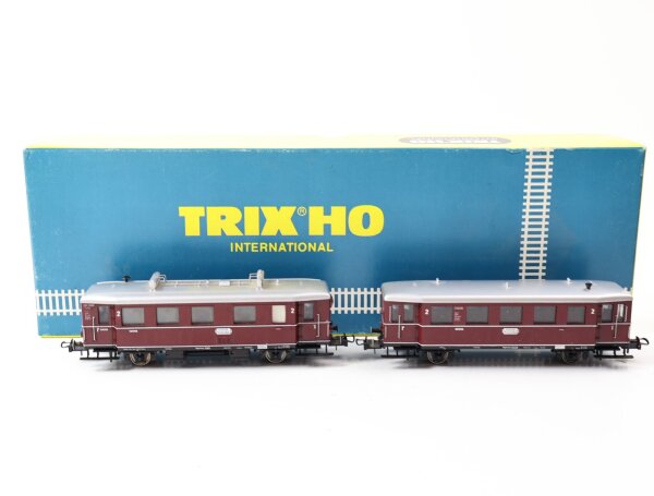 Trix H0 2470 Dieseltriebzug-Set VT75 mit Beiwagen C140