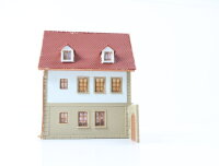 Faller H0 B-258 Gebäude Feinkost Geschäft mit Mehrfamilienhaus Wohnhaus / Licht