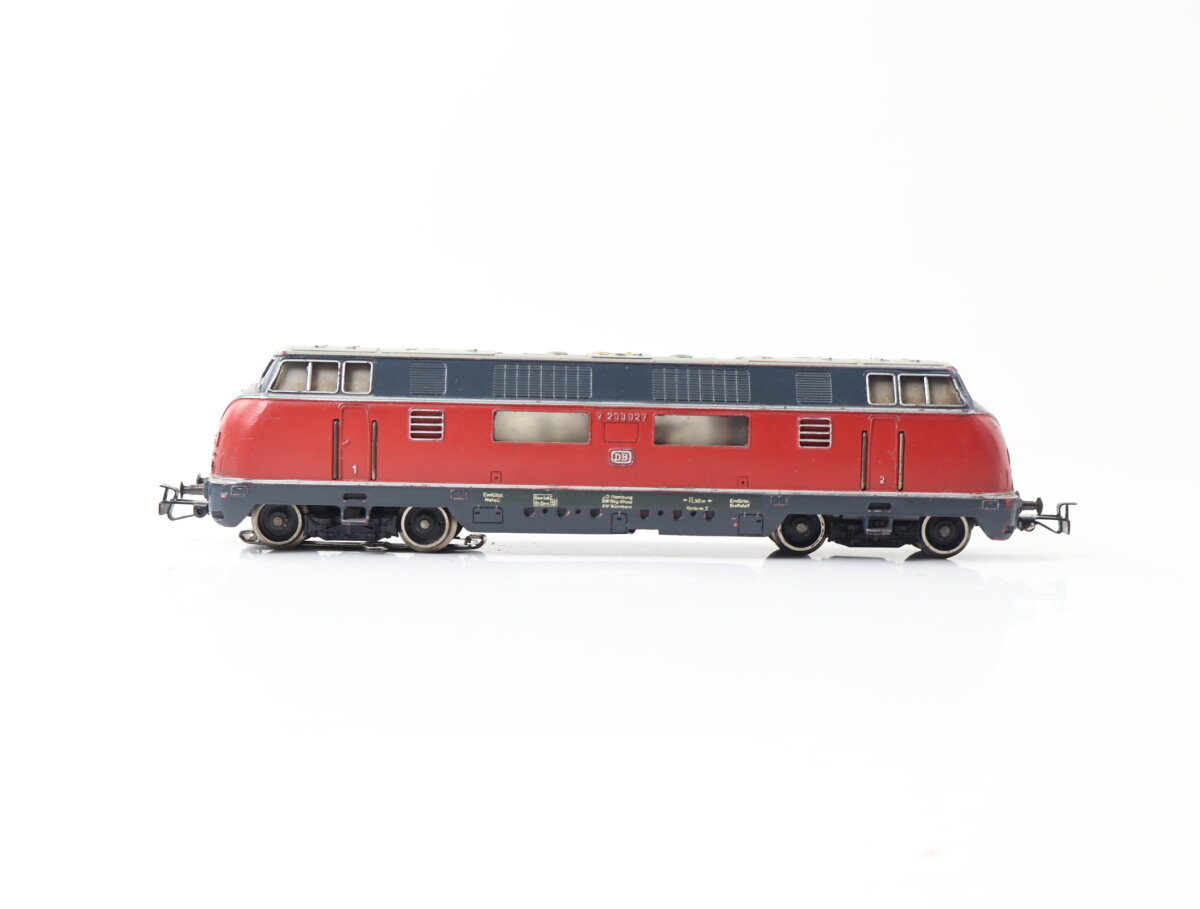Märklin 3021 Locomotive Diesel V8 200056 DB Rouge, Boîte D'origine, Analogique