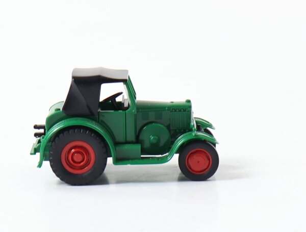 Brekina H0 39300 Modellauto LKW "Lanz Eil-Bulldog" Zugmaschine 1:87