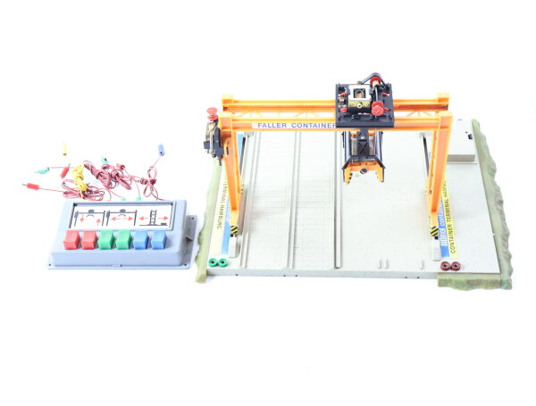 Faller H0 402 elektrischer Kran Containerkran Container Terminal