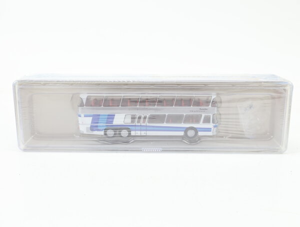 Brekina H0 58290 Modellauto Reisebus Neoplan NH 22 DD - blau / weiß 1:87