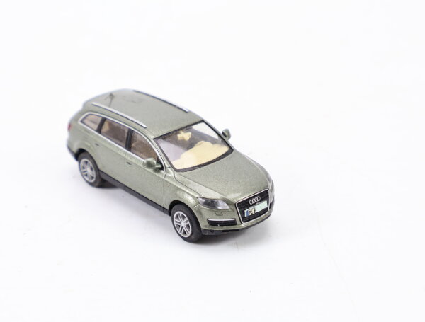 Wiking H0 13302 Modellauto Audi Q7 Grünmetallic 1 :87