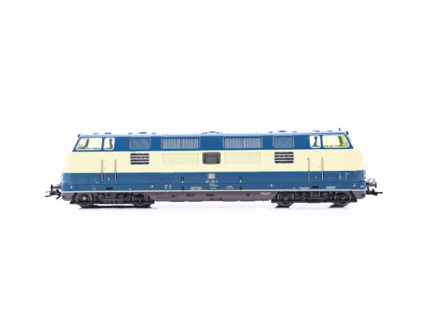 Märklin H0 3681 Diesellok BR 221 118-3 DB / Digital NEM