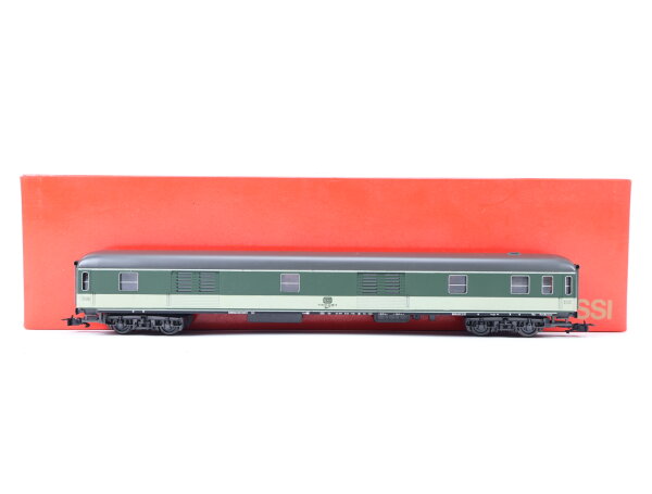 Rivarossi H0 2927 Personenwagen Packwagen 51 80 92-40 116-6 DB / NEM