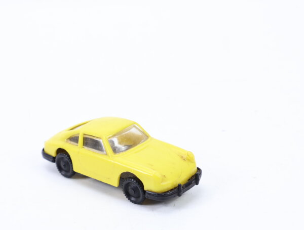 DM-Toys N Modellauto PKW Porsche 912 Groschenauto gelb 1:160