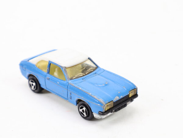 Majorette Modellauto PKW 251 Ford Capri Blau/weiß mit Anhängerkupplung 1:60