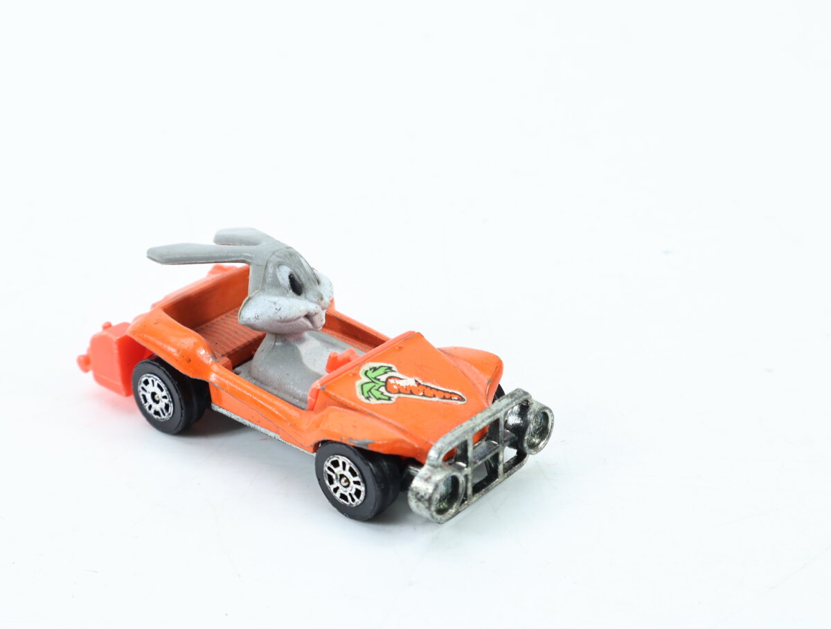 Corgi Juniors Bugs Bunny Beach Buggy Cartoon Capers 56348 1981 Model Car 7427264958510