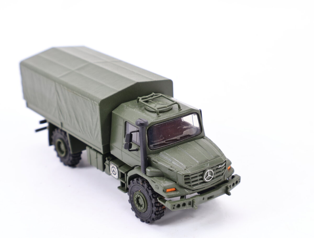 Cursor Unimog Toy Cursor 5010 Militärfahrzeug LKW Bundeswehr