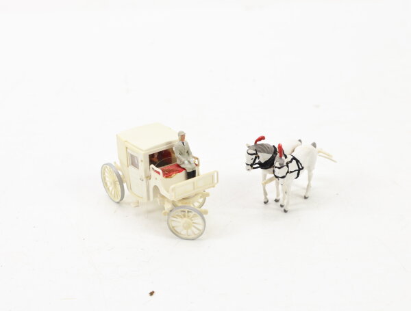 Spur H0 Figur Kutsche Hochzeitskutsche 1:87