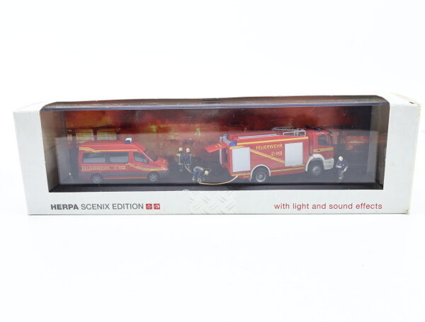 Herpa H0 Modellauto Feuerwehr Set Scenix Edition mit Licht & Soundeffects 1:87