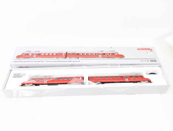 Märklin H0 39260 Doppel-Triebwagen RAe 4/8 Churchill-Pfeil SBB / Mfx DCC Sound