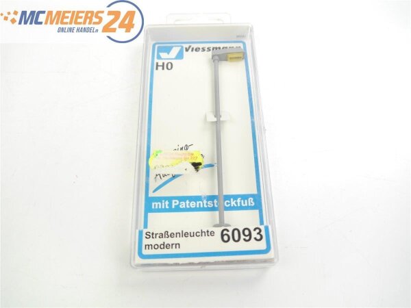 E403 Viessmann H0 6093 Lampe Leuchte Straßenleuchte modern / Messing
