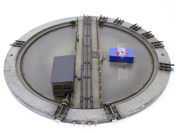 Märklin H0 7186 elektrische Drehscheibe für M-Gleis mit Stellpult / Blech