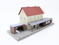 Piko H0 61820 Gebäude Bahnhofsgebäude Bahnhof "Burgstein" 1:87