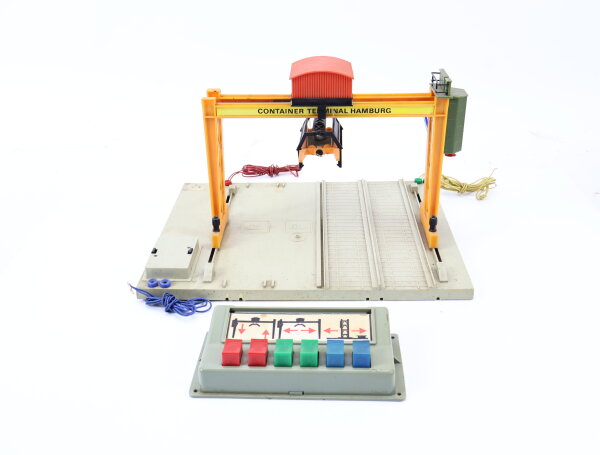 Faller H0 402 elektrischer Kran Containerkran Container Terminal