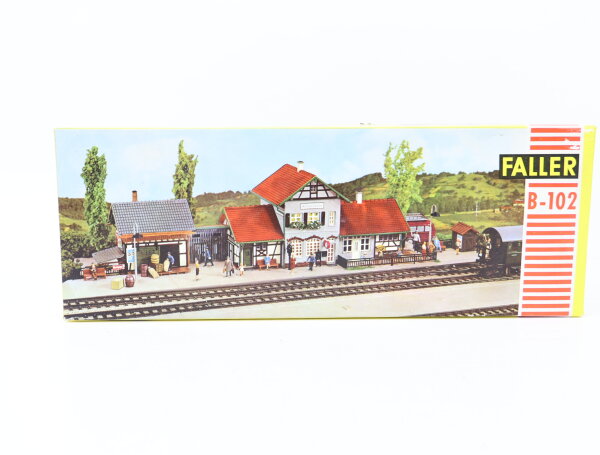 Faller H0 B-102 Gebäude Bausatz Bahnhof Altenstein