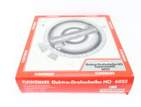 Fleischmann H0 6052 elektrische Drehscheibe mit Schalter mit 9x Gleisabgängen