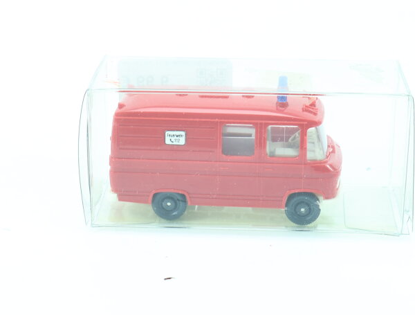Wiking H0 Modellauto Rettungswagen Feuerwehr MB 406 Binz 1:87